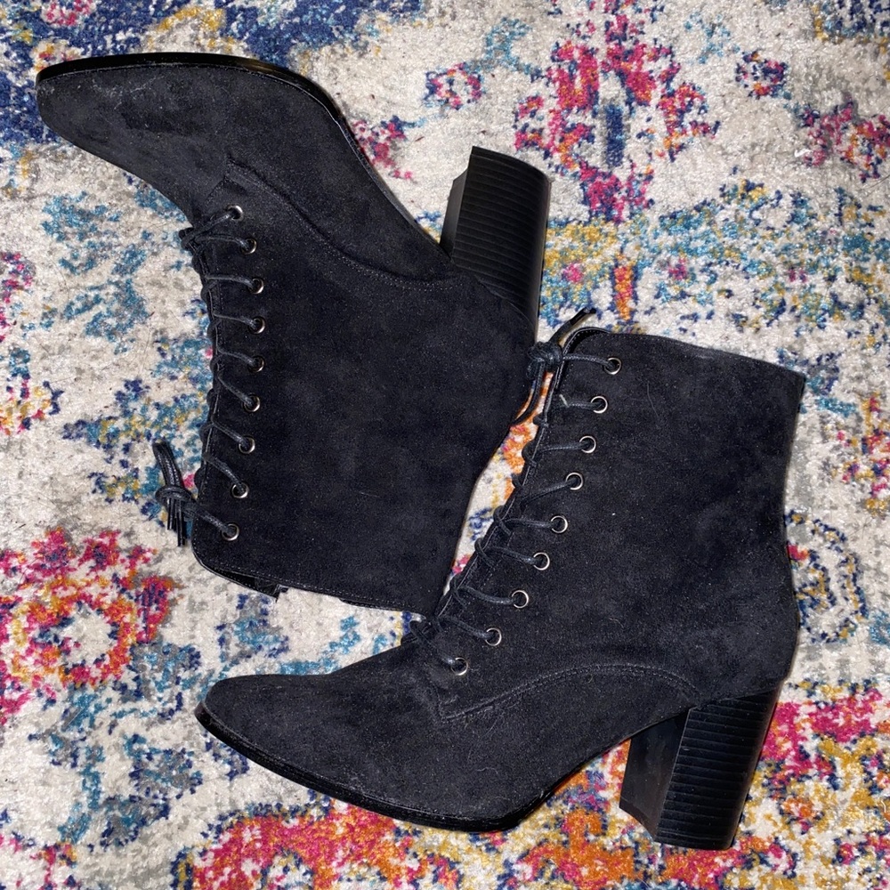 ✨1 DAY SALE Lace Up Boots